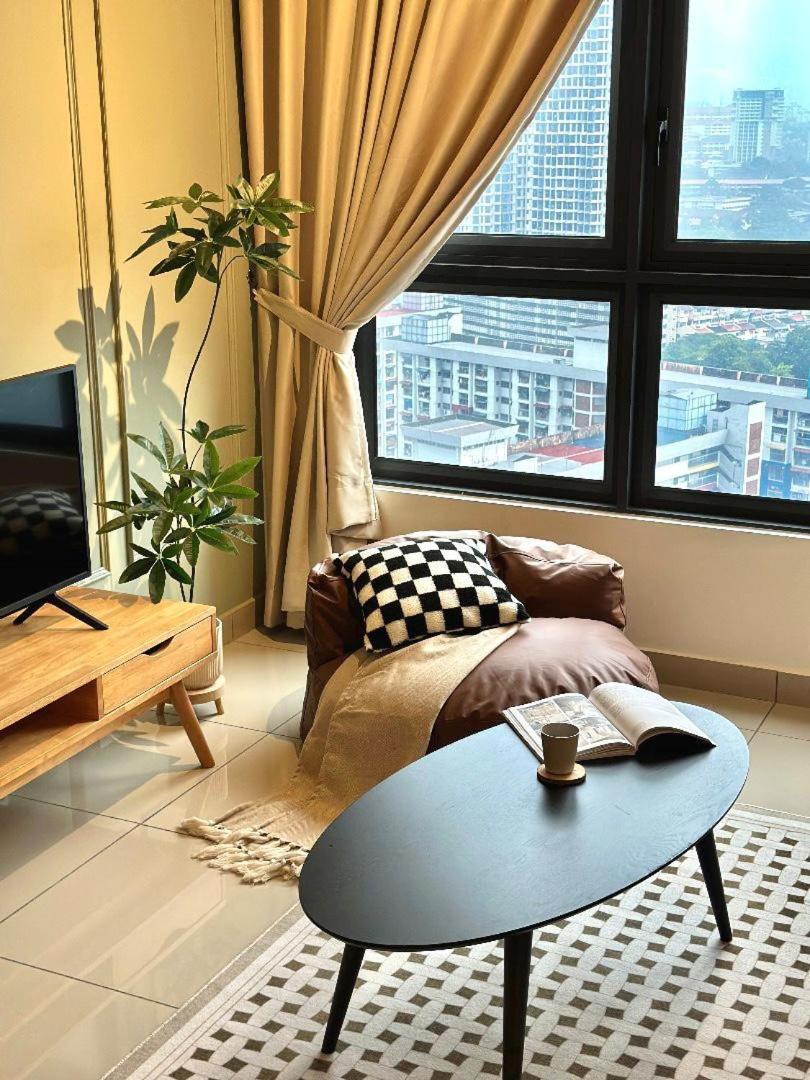 M Vertica Kl Apartamento