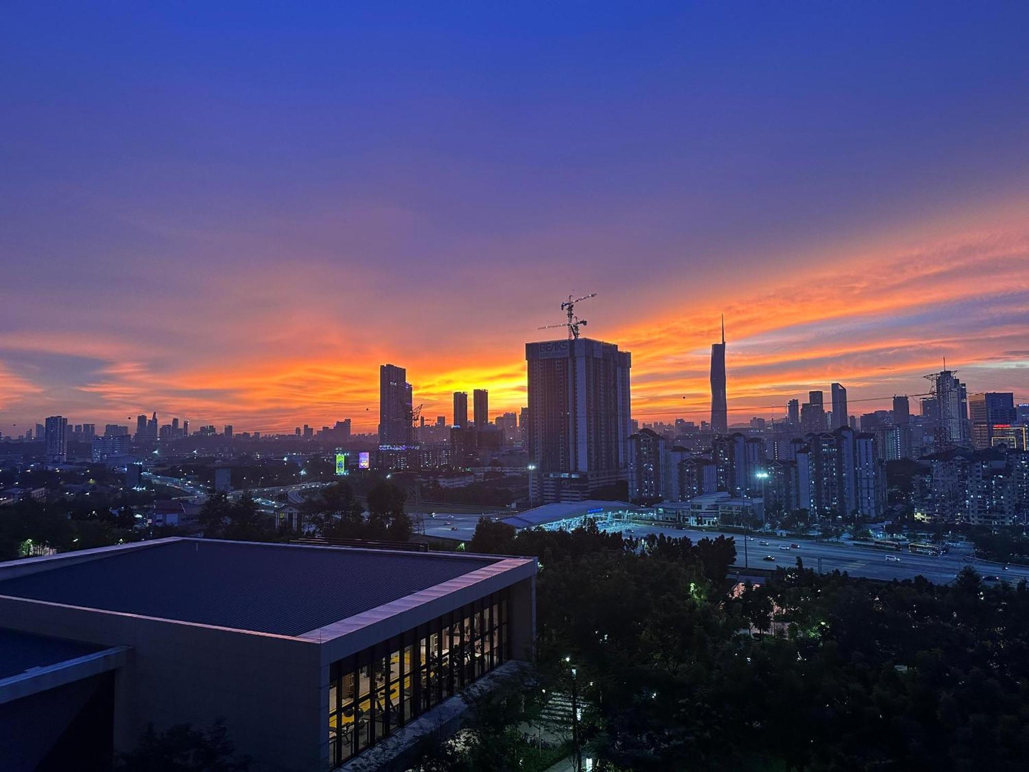 Pangsapuri M Vertica Kl Kuala Lumpur